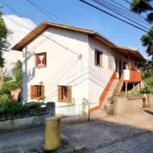 Casa mista de 154 m2 no Bairro Bela Vista em Caxias do Su