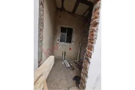 CASA NUEVA Y RECIEN REMODELADA EN VENTA por Col. Cerro Grand