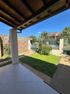 CASA PARA ALQUILER COMERCIAL Imagem 2 de 16