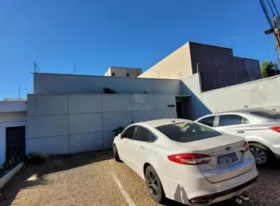 Casa para alugar em Campinas, Jardim Planalto, com 3 quartos, com 185.44 m²