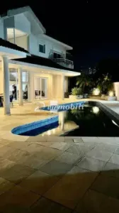 Casa para alugar em Santana de Parnaíba, Alphaville, com 4 suítes, com 510 m² Foto 1 de 31