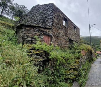 Casa para comprar em Benfeita, Portugal