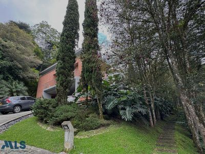 Casa para comprar en Medellín, Colombia