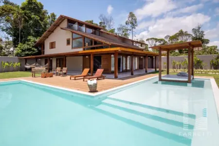 CASA PARAJU