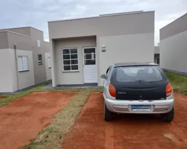 Casa Residencial com 2 quartos para alugar por R$ 800.00, 58.00 m2 - NEVES - PONTA GROSSA/PR