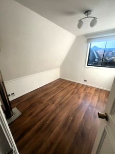 ✅CASA SECTOR BAYONA SAN PEDRO DE LA PAZ, 4D2B2E Foto 9 de 10