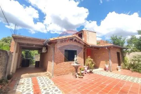 Casa-Venta-PY Central Luque
