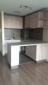 Cercanias Metro Sta Lucia dpto 1dmt living y bodega Imagem 2 de 9