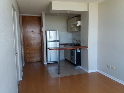Cercanias Metro Toesca dpto 1dmt living y balcon