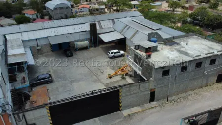 César Bullones Vende }negocio Totalmente Operativo En Juan De Villegas, Lara 25-12423