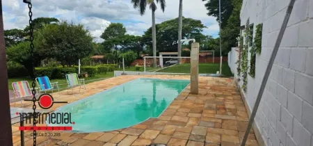 Chácara á Venda com 1.000 m² de terreno com Academia, Campo de futebol e Piscina