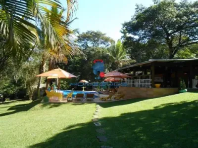 Chácara à venda e para alugar em Itu, Chácara Flórida, com 5 quartos, com 490 m²