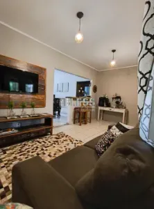 CHACARA COM 3 CASAS Á VENDA NO BAIRRO CHACARA DAS VIDEIRAS- EM JUNDIAÍ