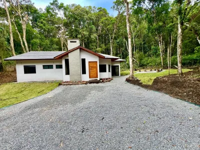 Chácara Com 3 Dormitórios À Venda, 3776 M2 Por R$ 1.490.000 - Monte Verde - Camanducaia/mg