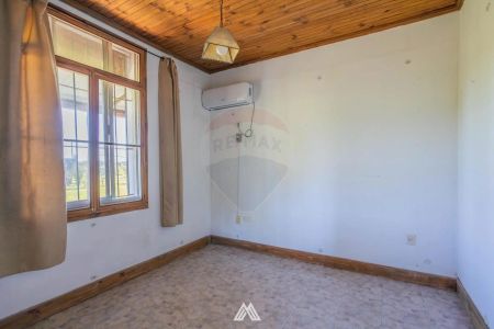 CHACRA EN VENTA - 5 DORMITORIOS - 2,7 HAS - SAUCE Foto 10 de 17