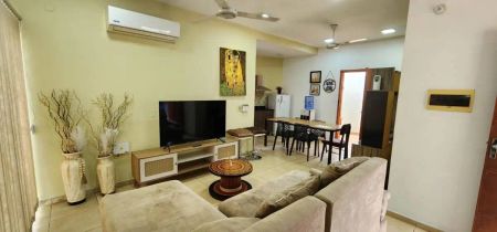 Chalet Exclusivo en Alquiler: Amoblado y Equipado en la Prestigiosa Zona Shopping Pinedo