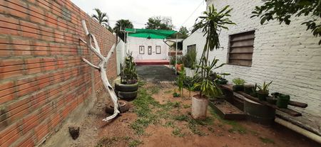 CIUDAD DE LUQUE. VENDO PROPIEDAD DE 1485 MTS2.SOBRE IMPORTANTE AVENIDA ZONA CONMEBOL, AEROPUERTO COMERCIOS E INDUSTRIAS. Foto 5 de 10