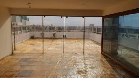 Cobertura na Avenida Bandeirantes