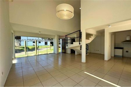 Condominio ALTERRA - Amplia Residencia en esquina Foto 7 de 10