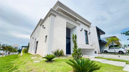 Condomínio com 3 quartos à venda em Condomínio Belvedere Ii - MT Foto 1 de 30