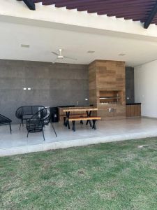 CONDOMINIO URUBO NORD CASA EN ALQUILER Picture 3 of 17