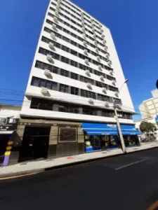 Conjunto Comercial no CENTRO de 47,00 m² - 08621.007-GL