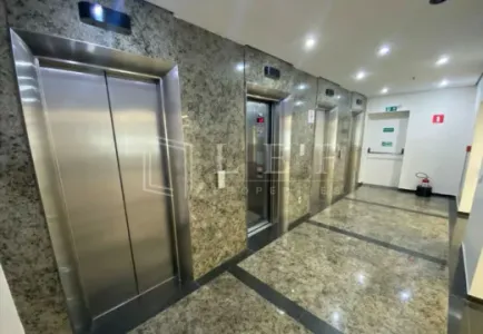 conjunto comercial próximo a AV paulista