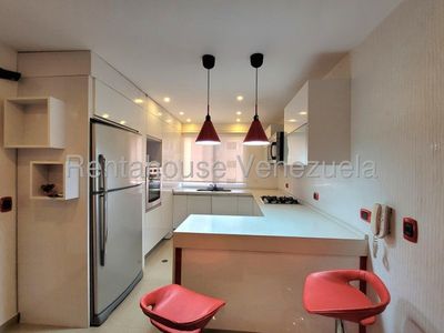 Daniela Linarez Vende Apartamentos En Conjunto Residencial Exclusivo Al Este De Barquisimeto Totalmente Amoblado Y Equipado Conectado A Planta Electrica Agua Constante Vigilancia Las 24 Horas