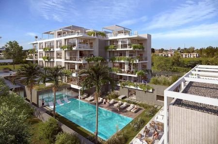 Departamento 3 dormitorios en venta en Carrasco Norte, Montevideo CODMP123276