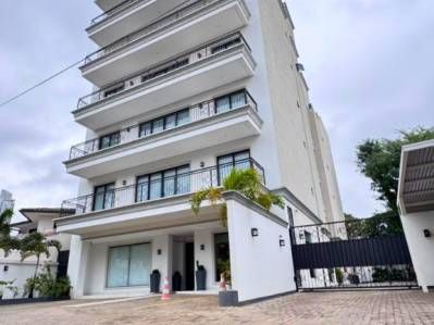 DEPARTAMENTO AMOBLADO EN ALQUILER – EDIFICIO EMPERADOR