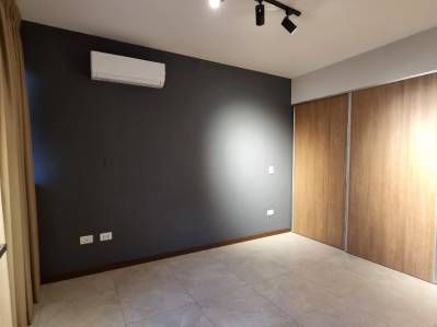 Departamento de 1 Dormitorio Sobre Av. Busch Casi 2do anillo Foto 2 de 13