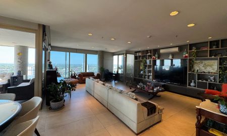 Departamento de 4 dormitorios en Venta
