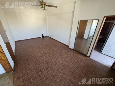 DEPARTAMENTO EN ALQUILER EN RAMOS MEJIA - 2 AMBIENTES