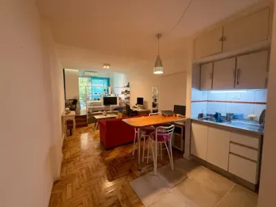 Departamento En Cañitas Con Balcón