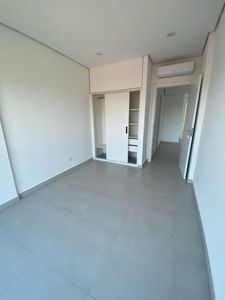 DEPARTAMENTO EN EDIFICIO RESIDENCE ROA A ESTRENAR Imagem 2 de 9