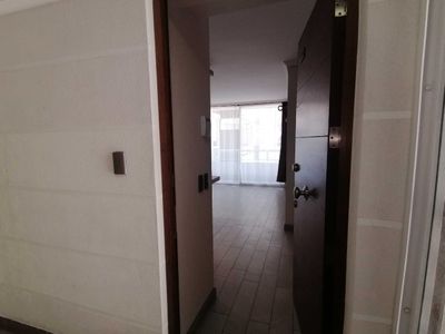 Departamento en Venta en Estación Central, Las Rejas / Ecuador (131205)