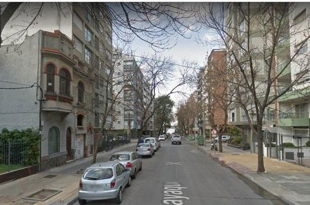  Departamento for Alquiler at Guayaquil  Esq Berro - 1 Dorm Con Gge 