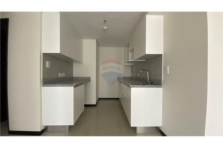 DEPARTAMENTO - VENTA - PARAGUAY ASUNCIÓN MBOCAYATY Foto 4 de 10