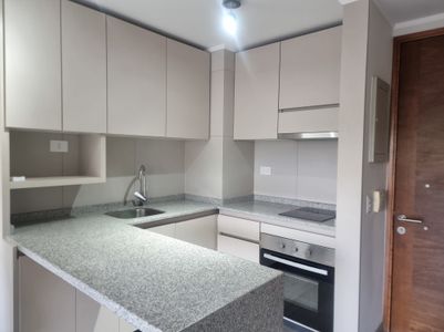 ¡Dpto. ideal para vivir con comodidad y mucha conectividad!