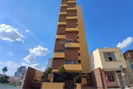 Duplex Impecável no Centro – 188m² de Conforto e Modernidade
