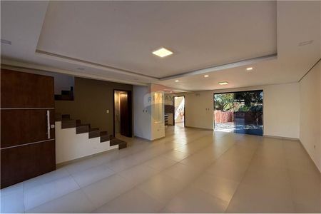 DUPLEX MODERNO A ESTRENAR ZONA COL SEK Foto 7 de 8