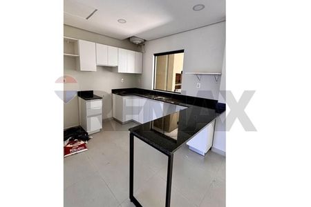 Dúplex Moderno en Venta en Lambaré: Espacio y Comodidad! Foto 4 de 10