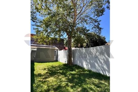Dúplex Moderno en Venta en Lambaré: Espacio y Comodidad! Foto 9 de 10