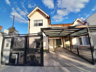 Duplex venta Ituzaingo Norte