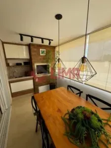 EDIFÍCIO ELARA | MOBILIADO COM 2 SUÍTES E VARANDA GOURMET | VILA AVIAÇÃO - BAURU