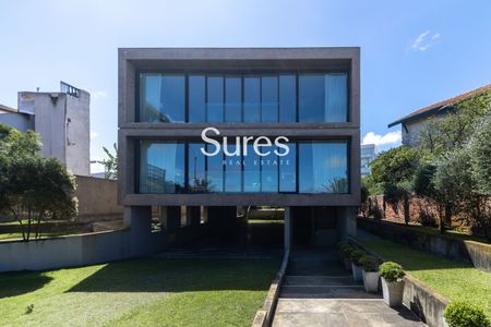 Edificio en venta Carrasco 5 ambientes