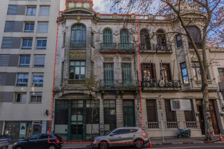 Edificio en venta en el centro ideal negocio
