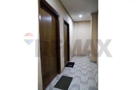 Edificio en venta en Lambaré Foto 4 de 16