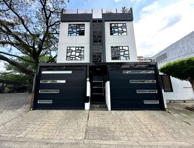 Edificio en Venta en Mayapan las vegas, Cali