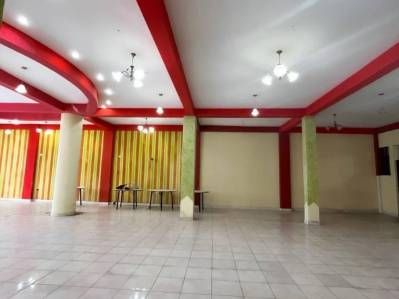 EDIFICIO EN VENTA -VIVIENDA Y COMERCIO Foto 10 de 11